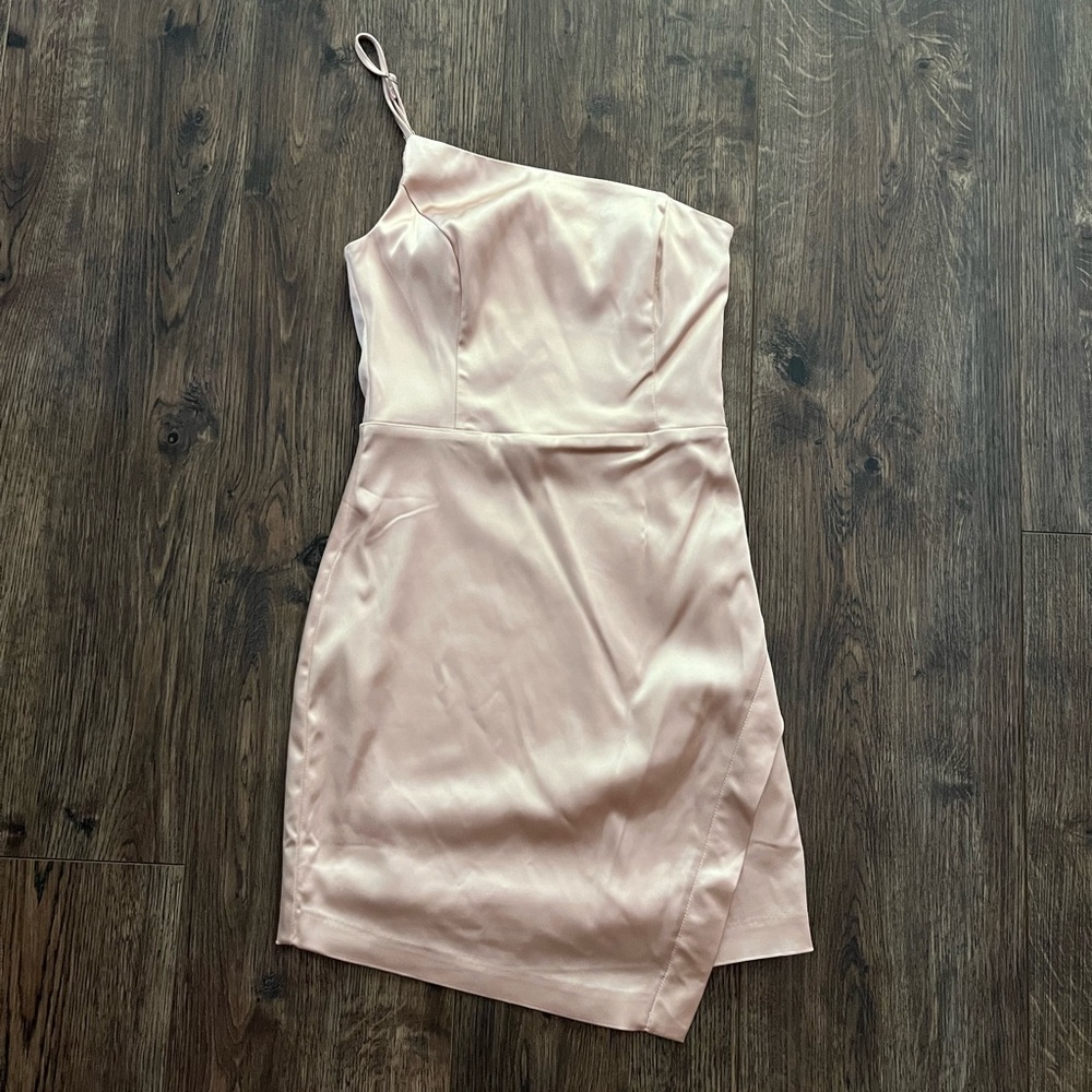 Chic Blush One-Shoulder Mini Dress